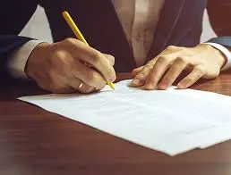 صياغة اللوائح الداخلية والمواثيق